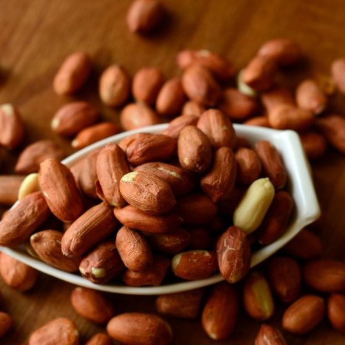 Peanut Essential Oil - Co2 Extracted (Arachis Hypogaea) - Miracle Botanicals Essential Oils